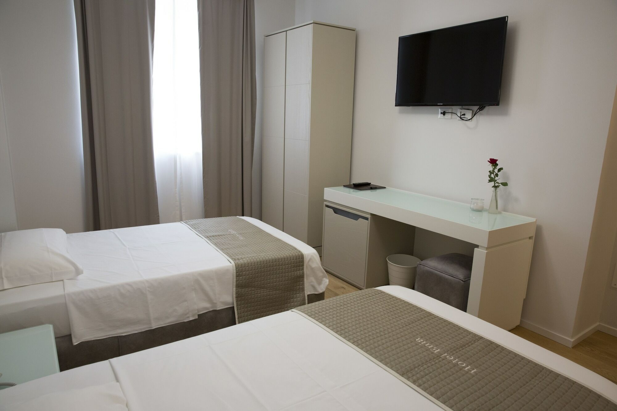 Boutique Hotel Enia プラート エクステリア 写真